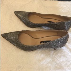Lafayette 148 New York Gold/Silver Glitter Iridescent Leather Kitten Hee…